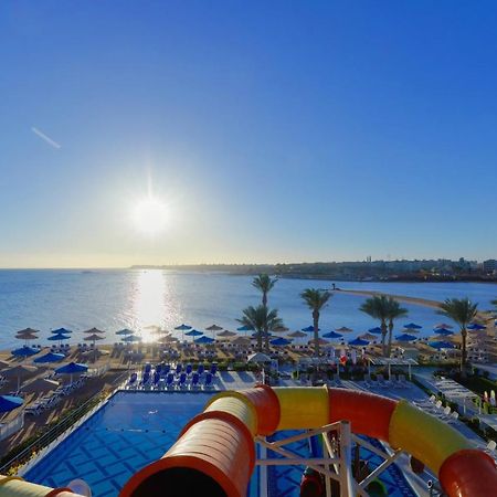 Bellagio Beach Resort & Spa Hurghada Exterior photo Sunrise at the beach of Hurghada